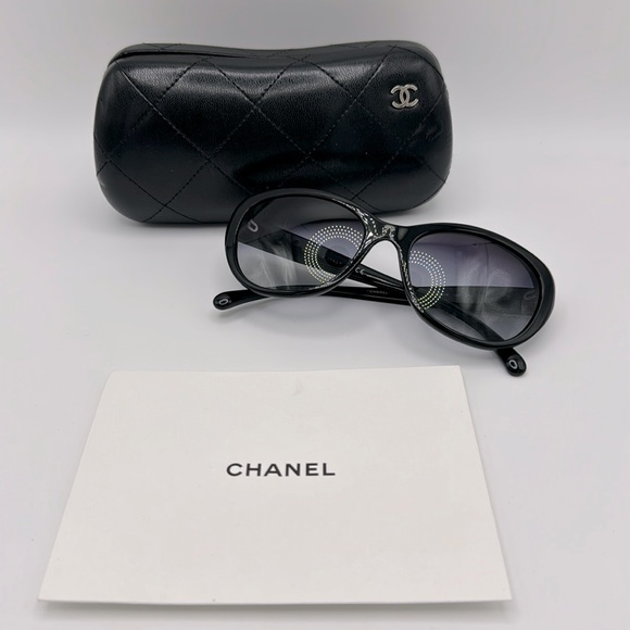 Chanel Black Sunglasses with Camellia Motifs, With Sunglasses Case - Picture 1 of 11
